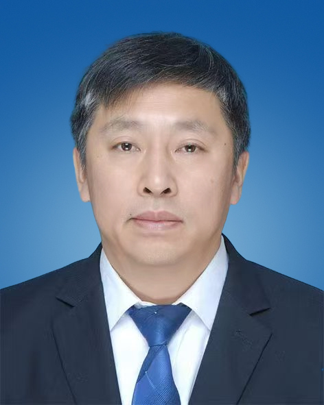 杨杨.jpg